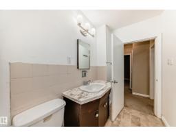 7723 81 Av Nw, Edmonton, AB T6C0V4 Photo 19