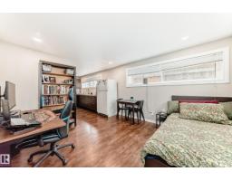 7723 81 Av Nw, Edmonton, AB T6C0V4 Photo 25