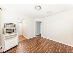 7723 81 Av Nw, Edmonton, AB T6C0V4 Photo 32