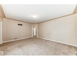 Mud room - 7723 81 Av Nw, Edmonton, AB T6C0V4 Photo 8