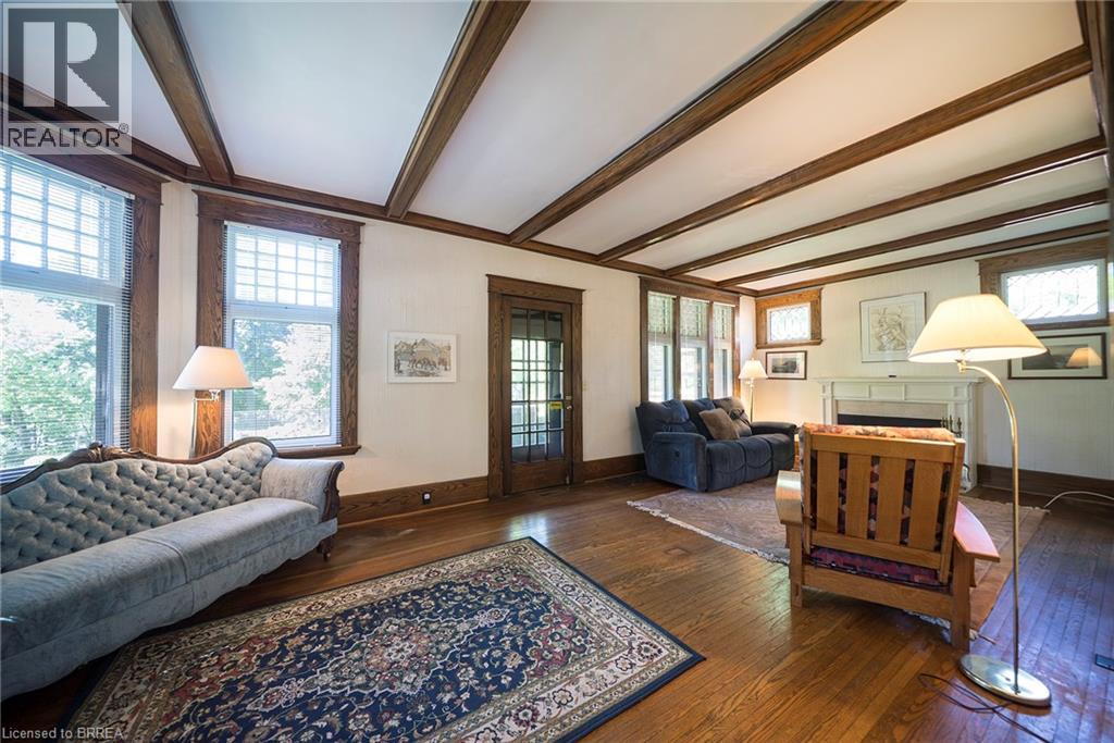 8 ABIGAIL Avenue - 8