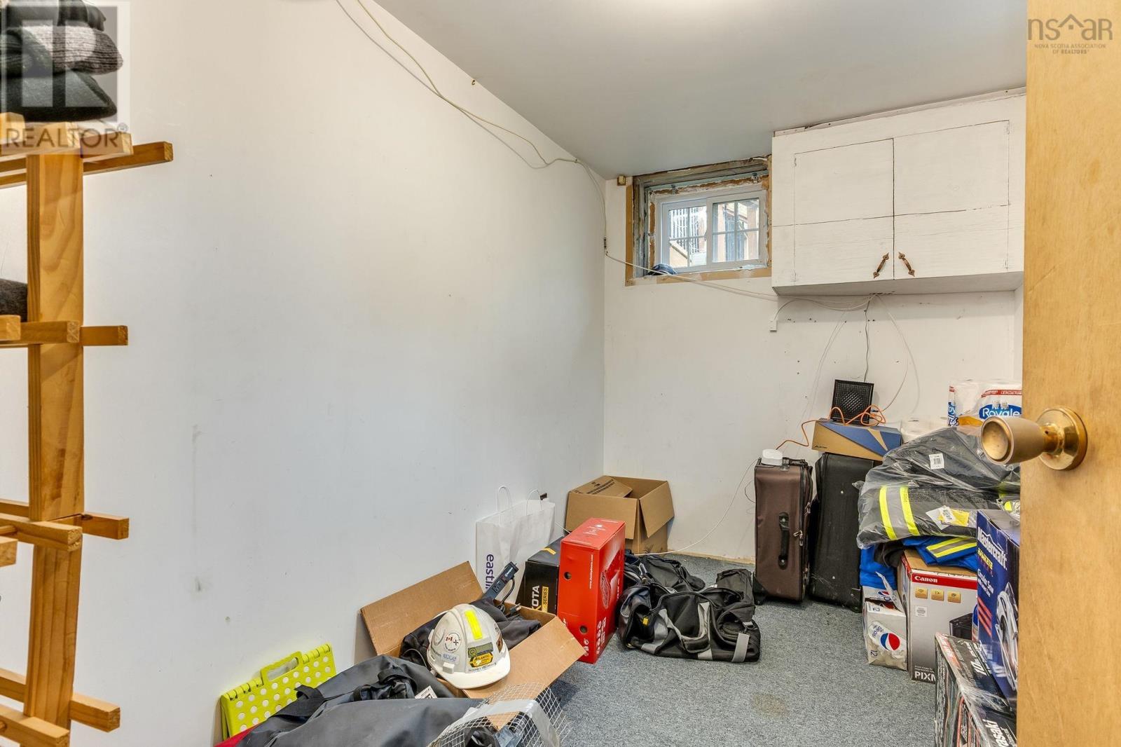 Property 34 of 50 of 199 Kaye Street