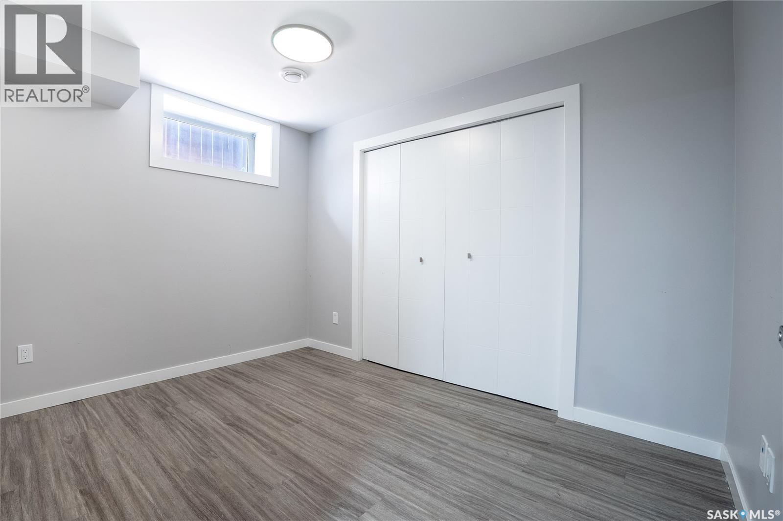 334 Dickson CRESCENT - 20