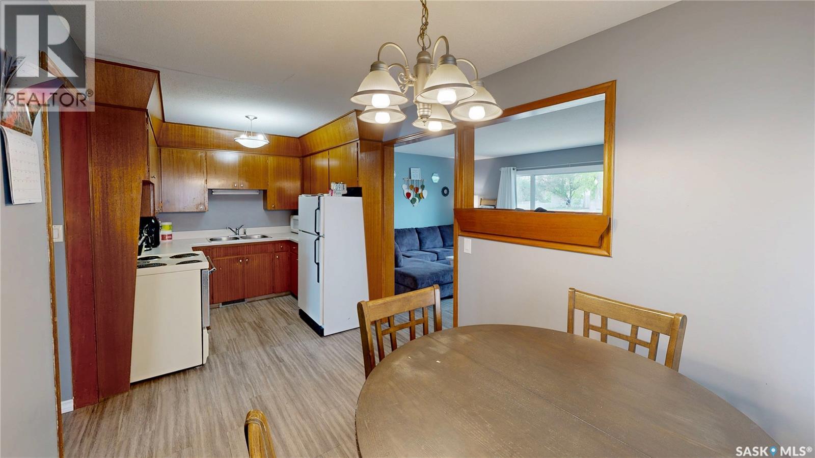 418 Froom CRESCENT - 9