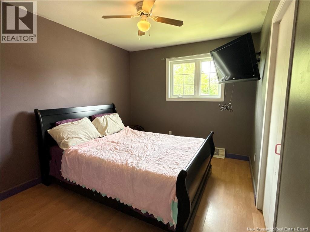 180 Hutchison Drive - 10