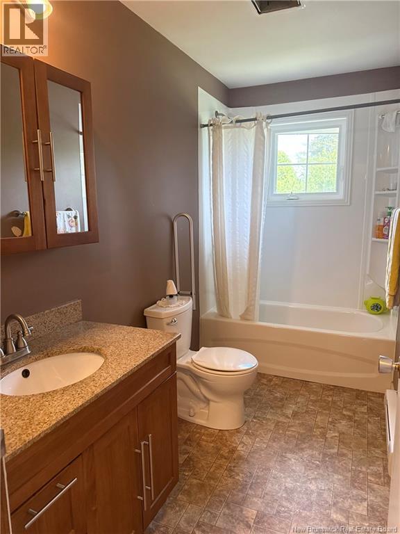 180 Hutchison Drive - 13