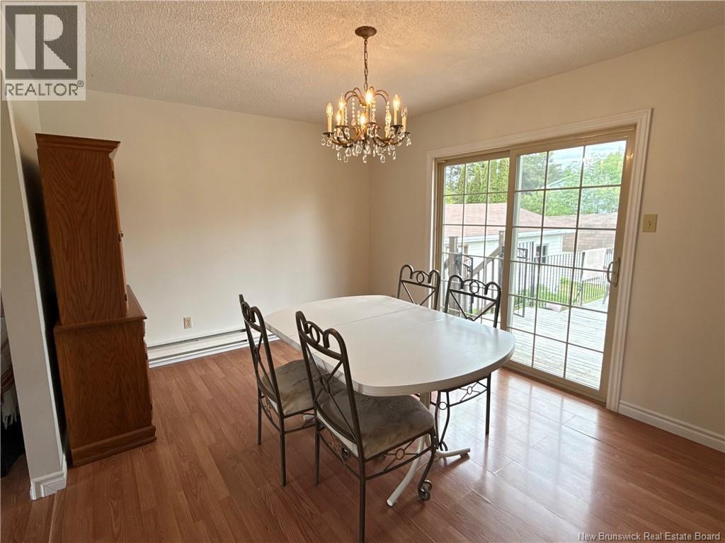 180 Hutchison Drive - 9