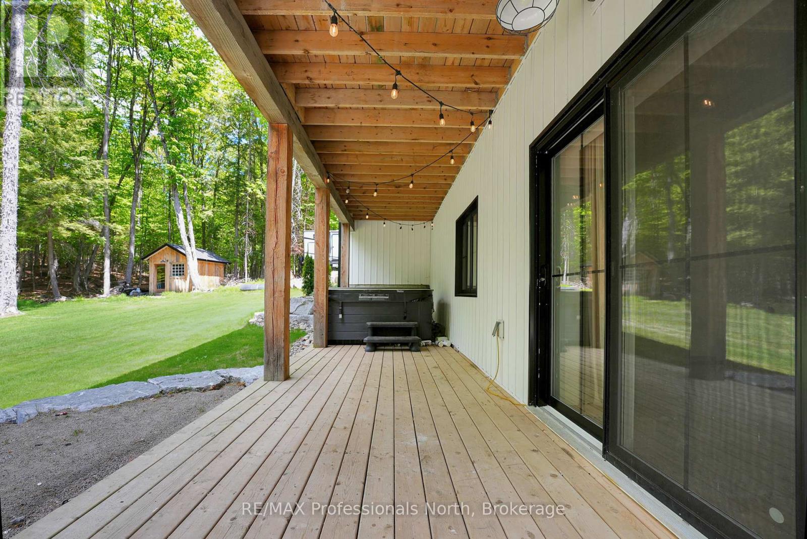 195 LAKEVIEW STREET - 46