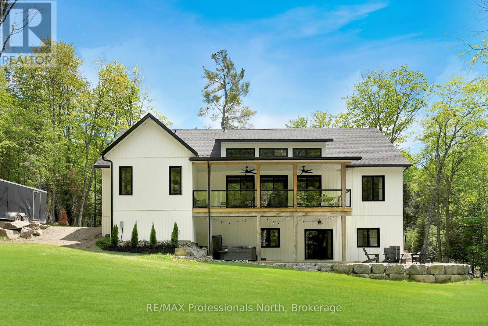 195 LAKEVIEW STREET - Image 3