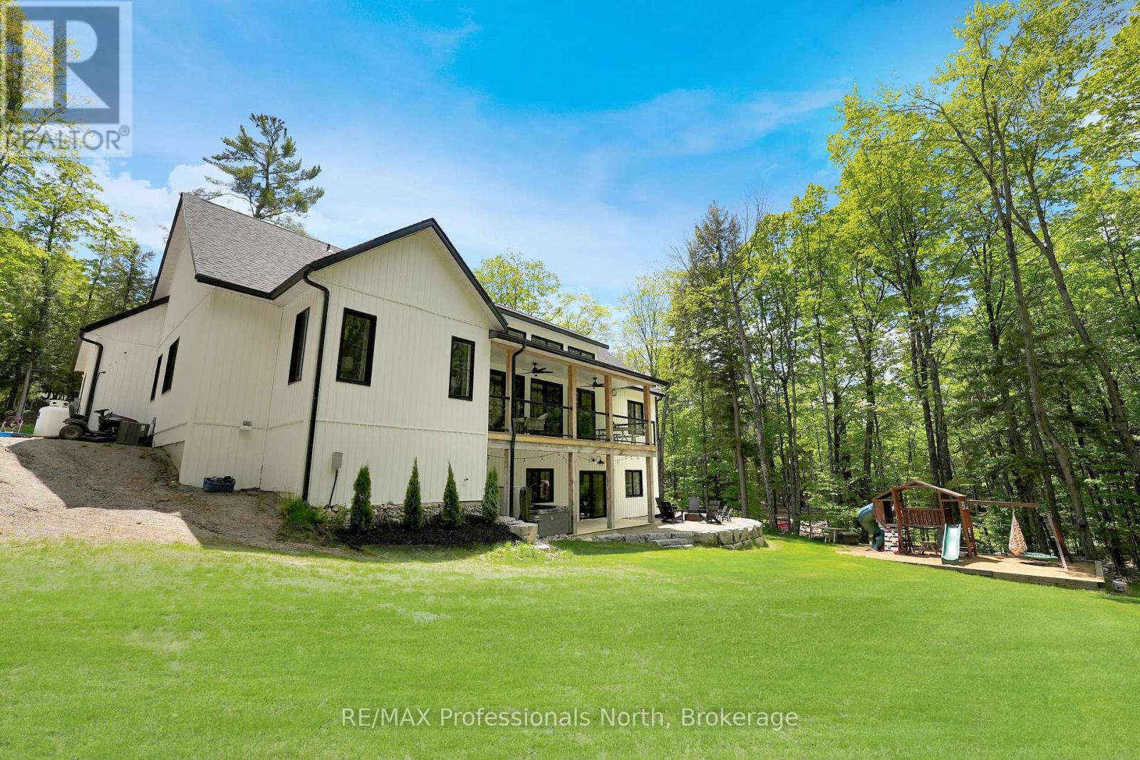195 LAKEVIEW STREET - 49