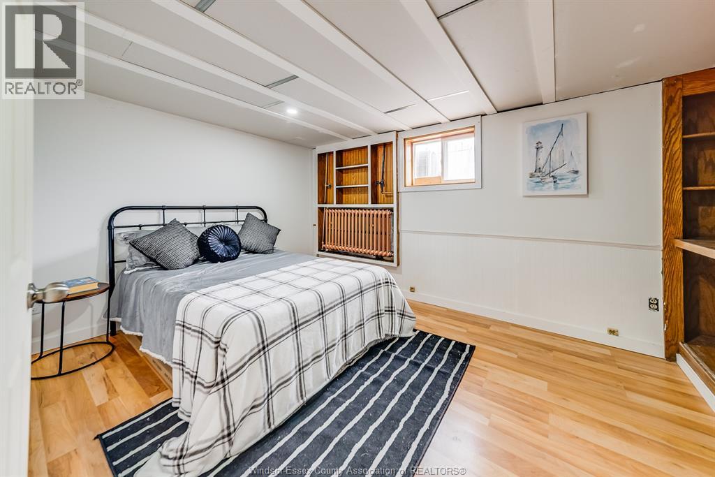 961 OUELLETTE AVENUE - 41