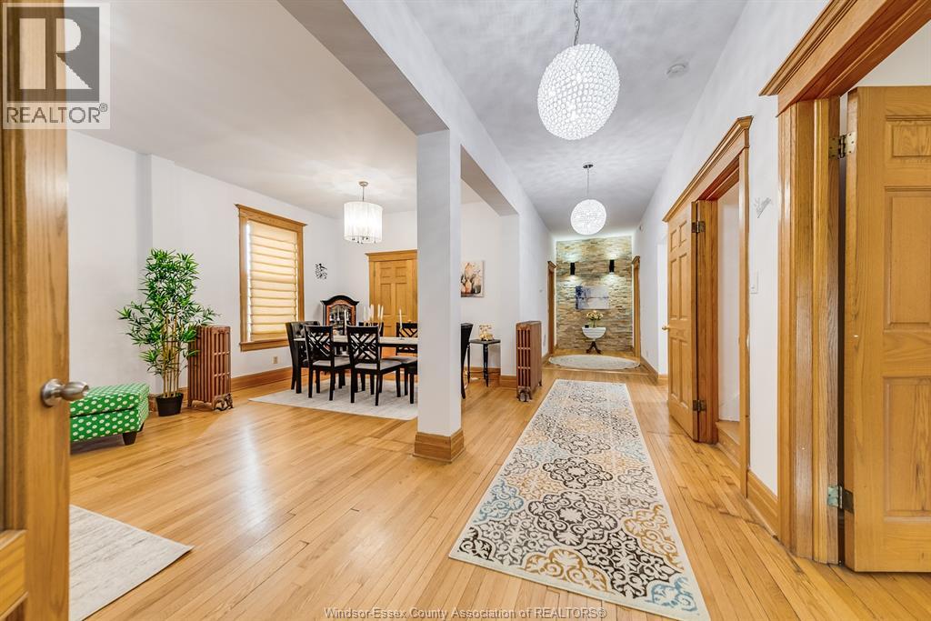 961 OUELLETTE AVENUE - 7
