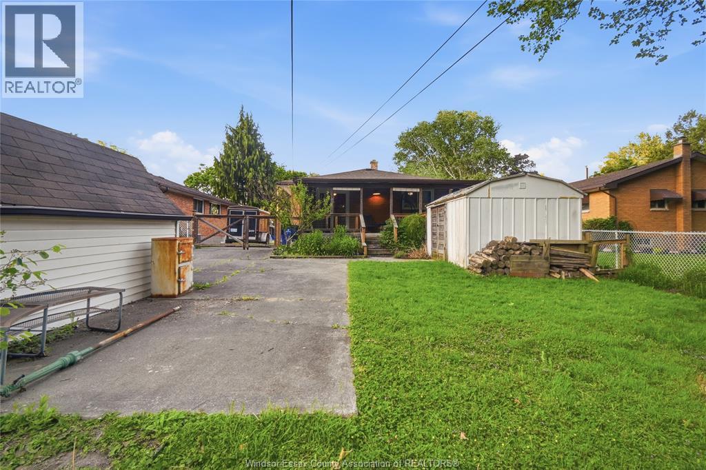 36 WOODLAND AVENUE - 28
