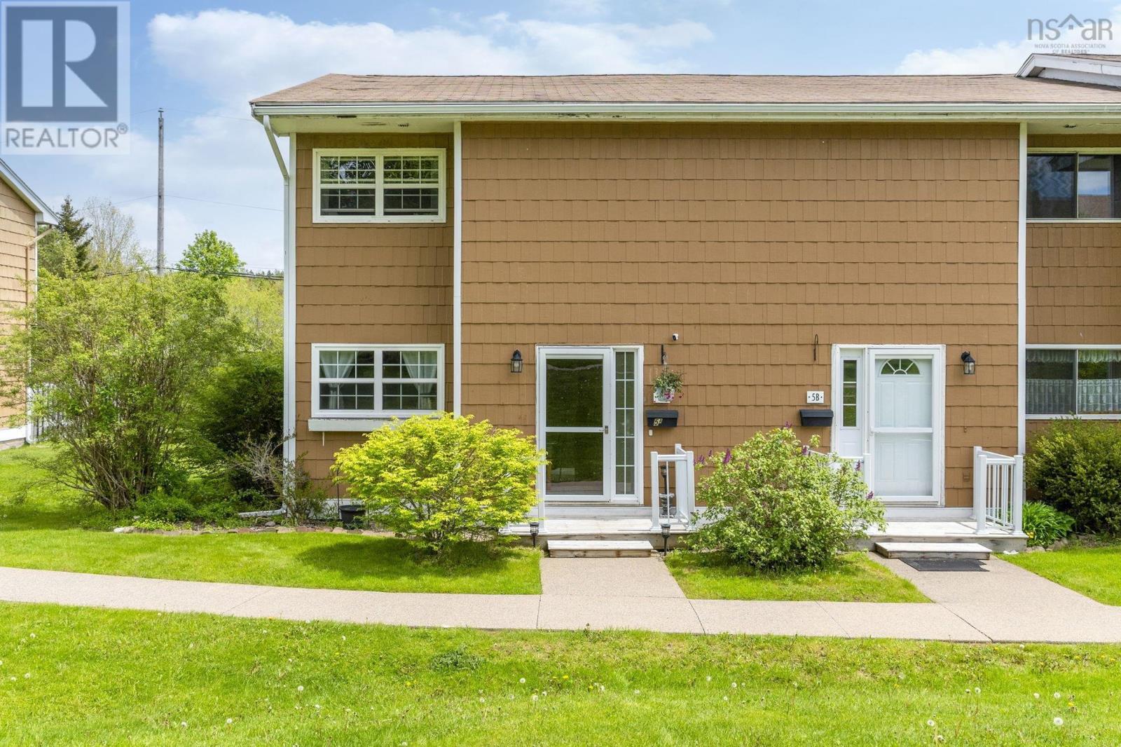 Property 4 of 43 of 5A Arklow Drive