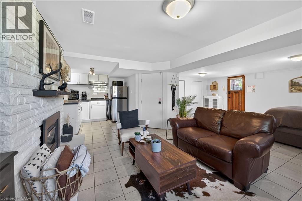 23 DUCHESS Court - 26