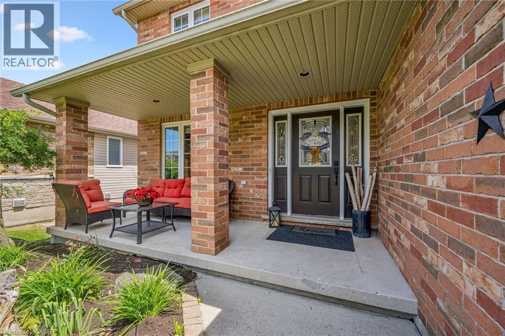 15 ZINKANN Crescent - 4