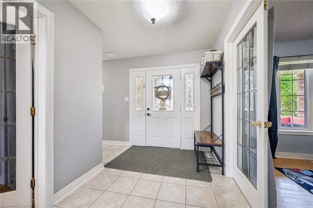 15 ZINKANN Crescent - 5