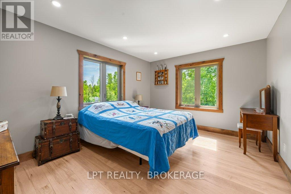 1718 FORTY FOOT ROAD - 14