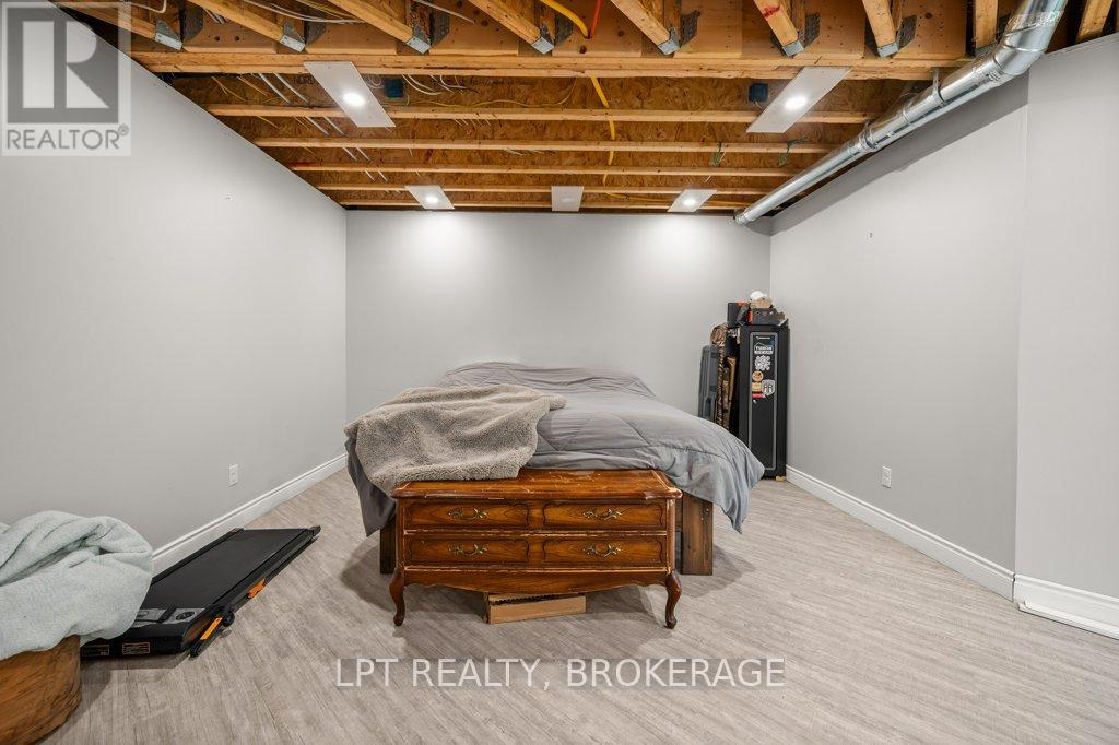1718 FORTY FOOT ROAD - 26