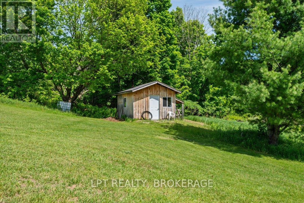 1718 FORTY FOOT ROAD - 36