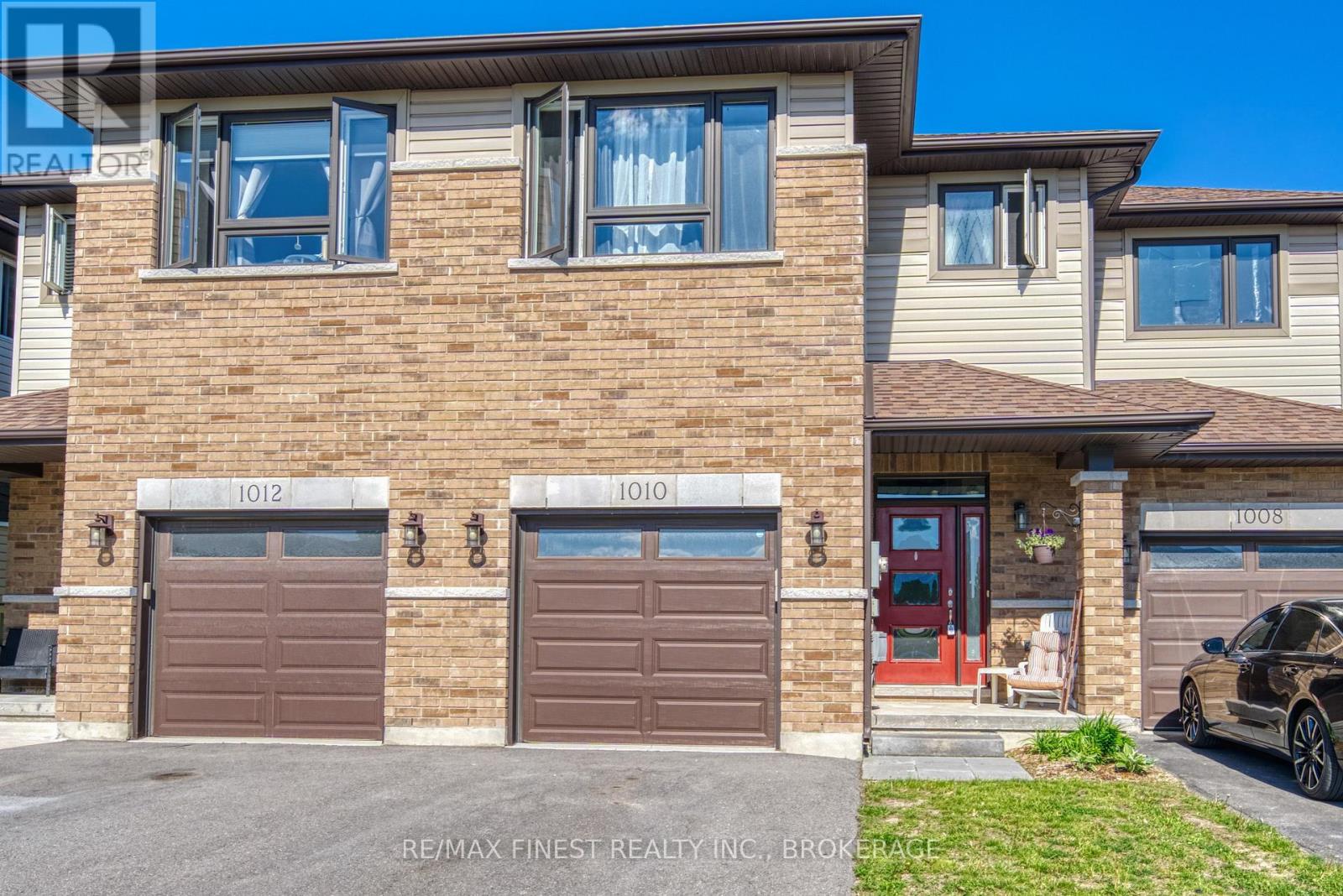 1010 ROSANNA AVENUE - 1