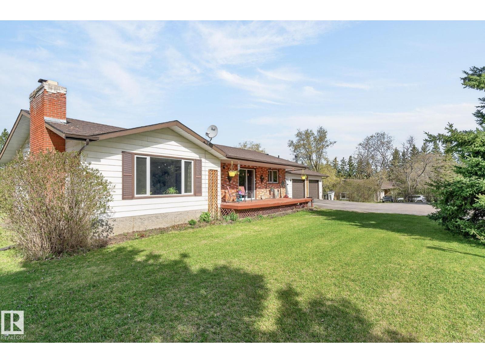 4911 46 ST - 63