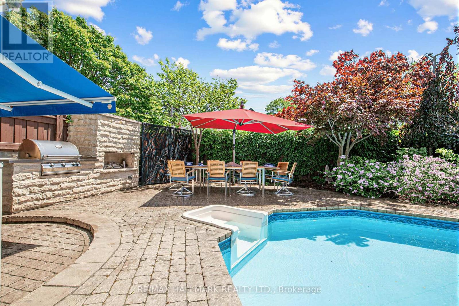 86 BINSWOOD AVENUE - 47