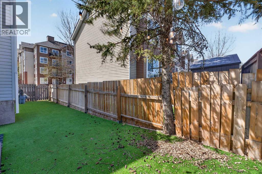 32 Erin Woods Court SE - 32