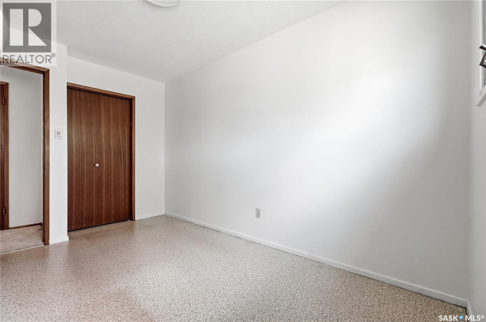 54 St Lawrence CRESCENT — photo 19