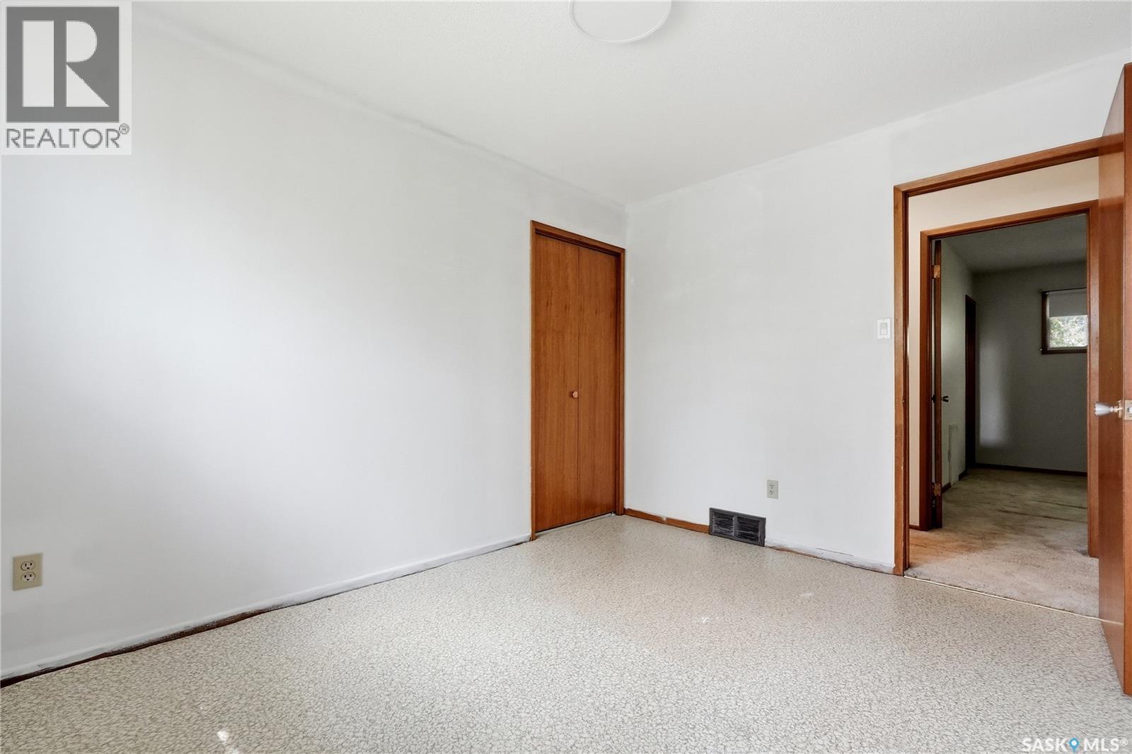 54 St Lawrence CRESCENT — photo 21
