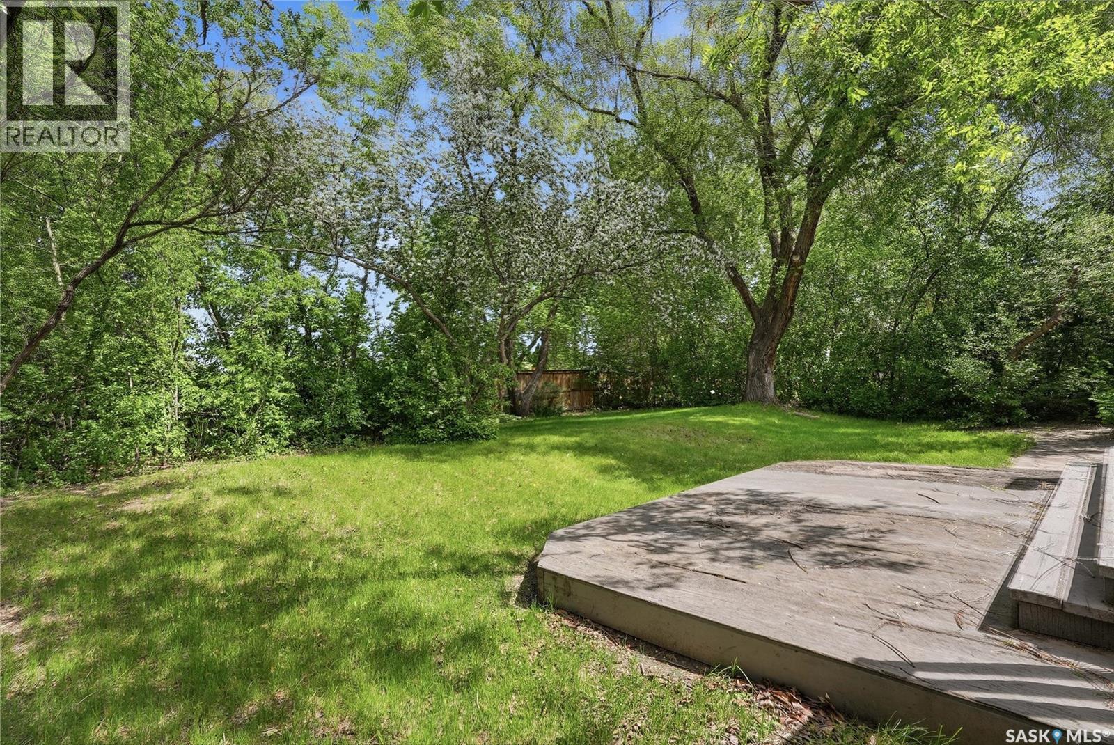 54 St Lawrence CRESCENT