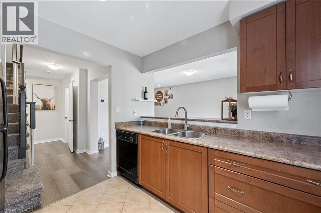 #50 71 GARTH MASSEY Drive - 25