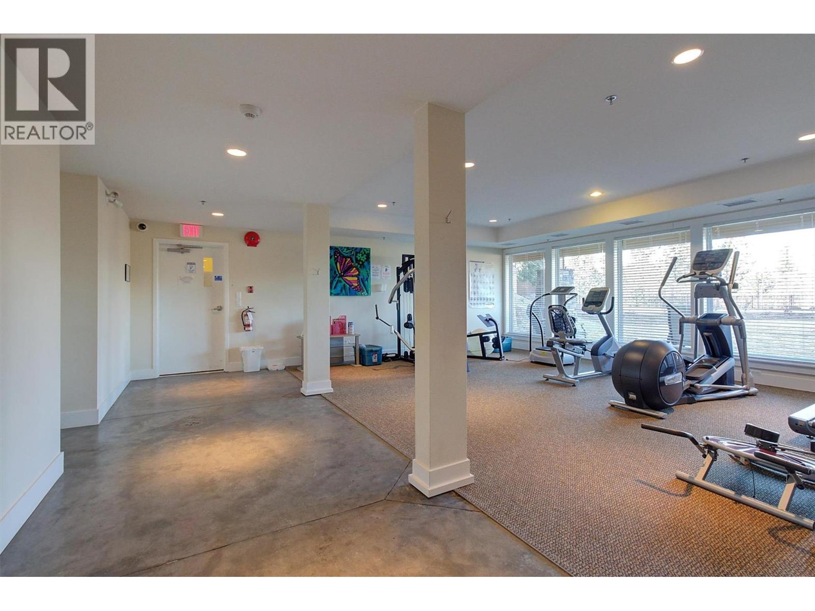 214 2532 Shoreline Drive, Lake Country