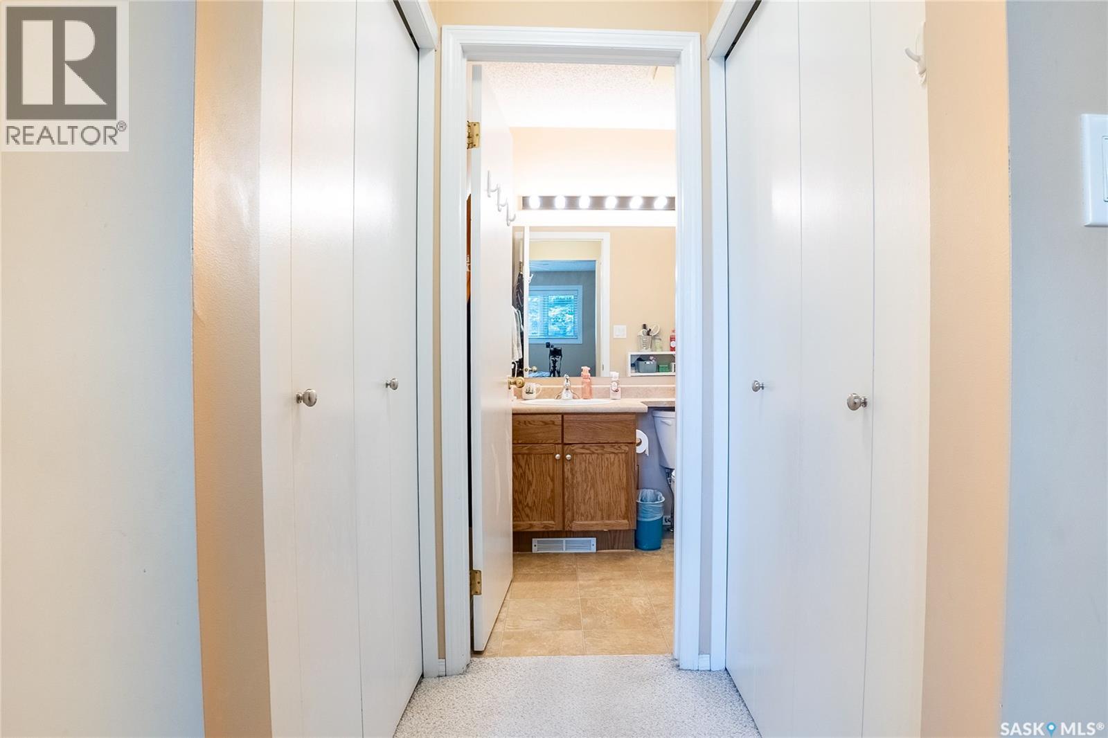 #440 2510 Kenderdine ROAD - 14