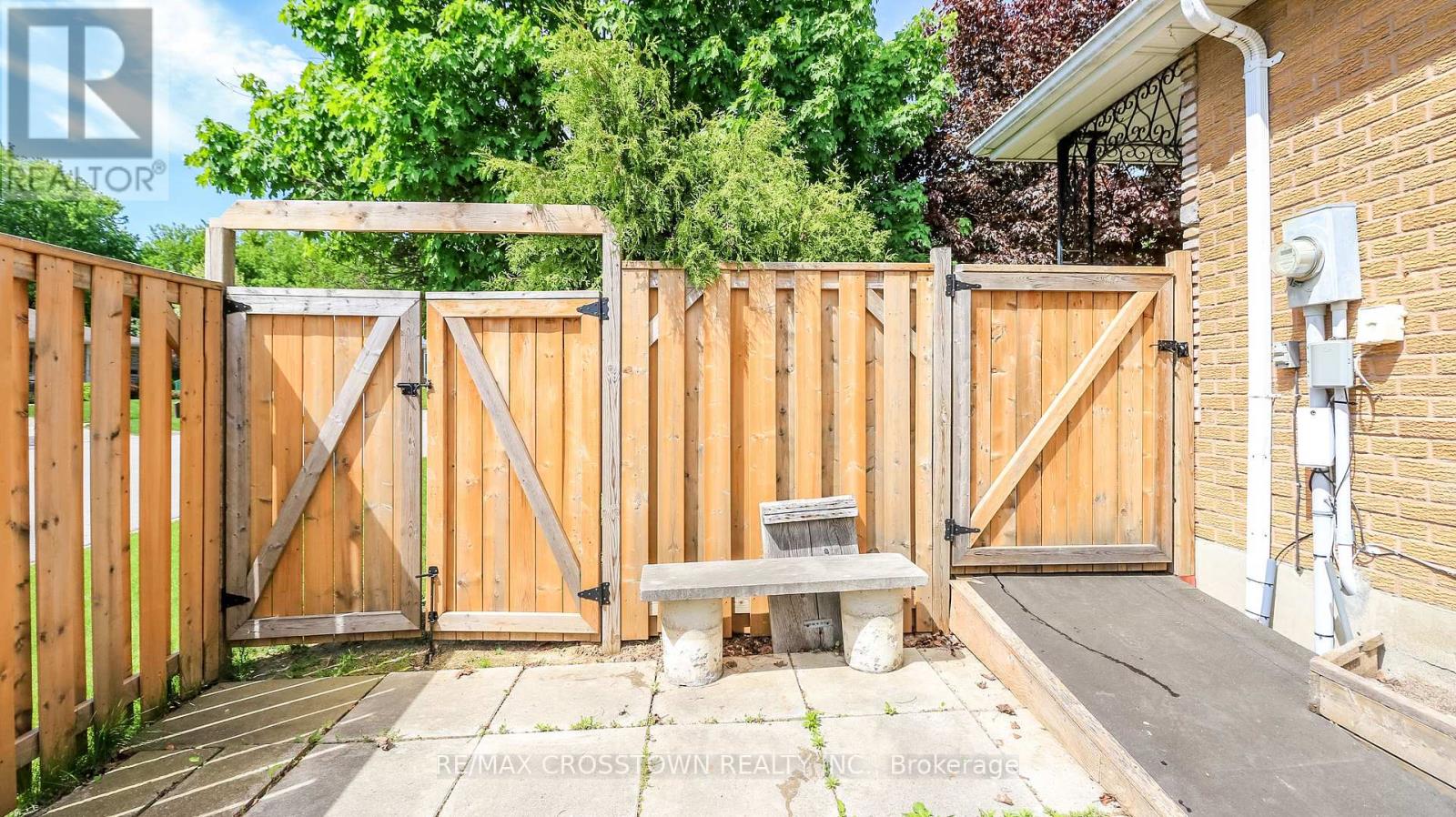 31 LEE AVENUE - 6