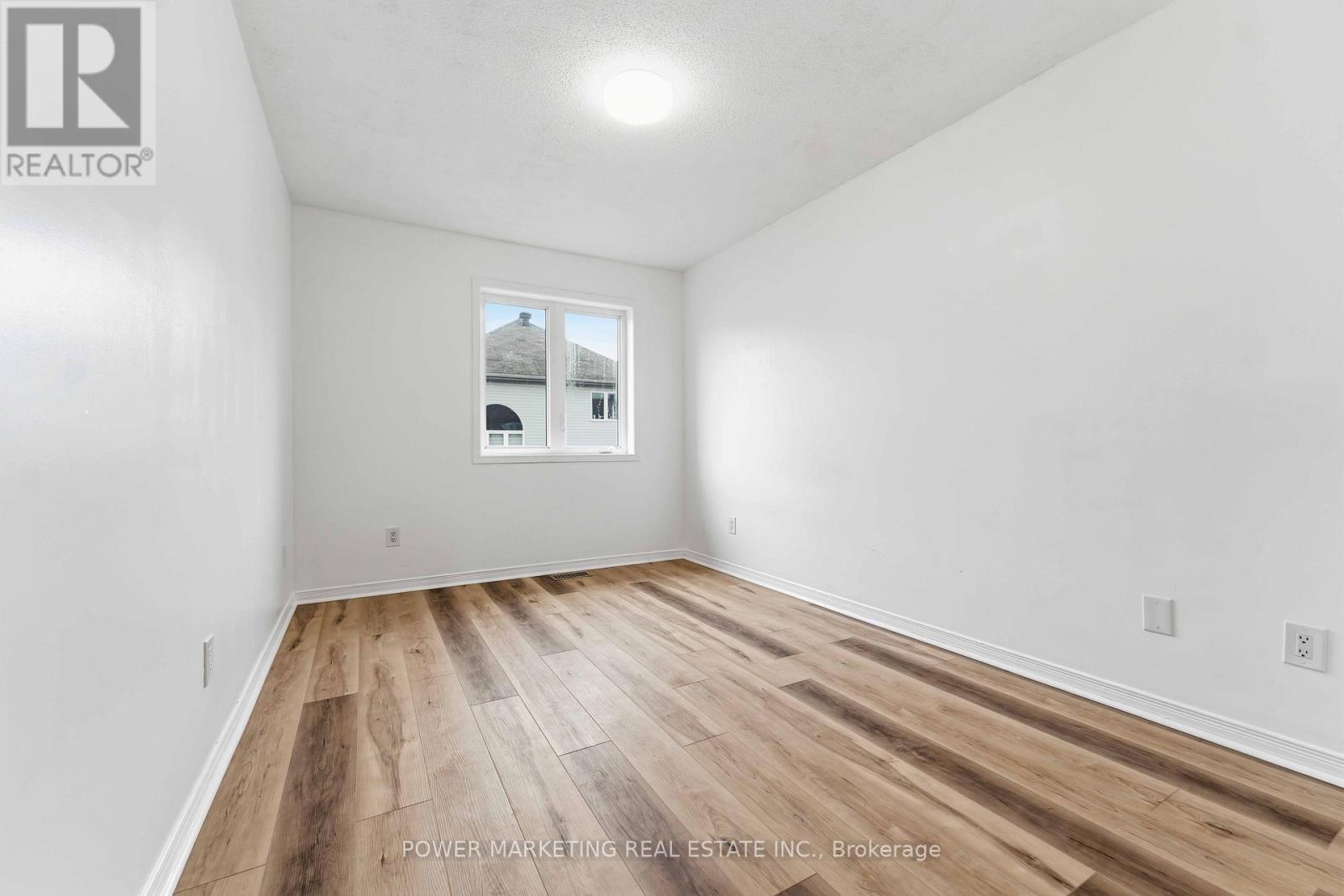 3 Bed, 3 Bath House for Rent in Ottawa – 116 ESTERBROOK DRIVE, Ottawa – MLS# X13233648 - Image 27