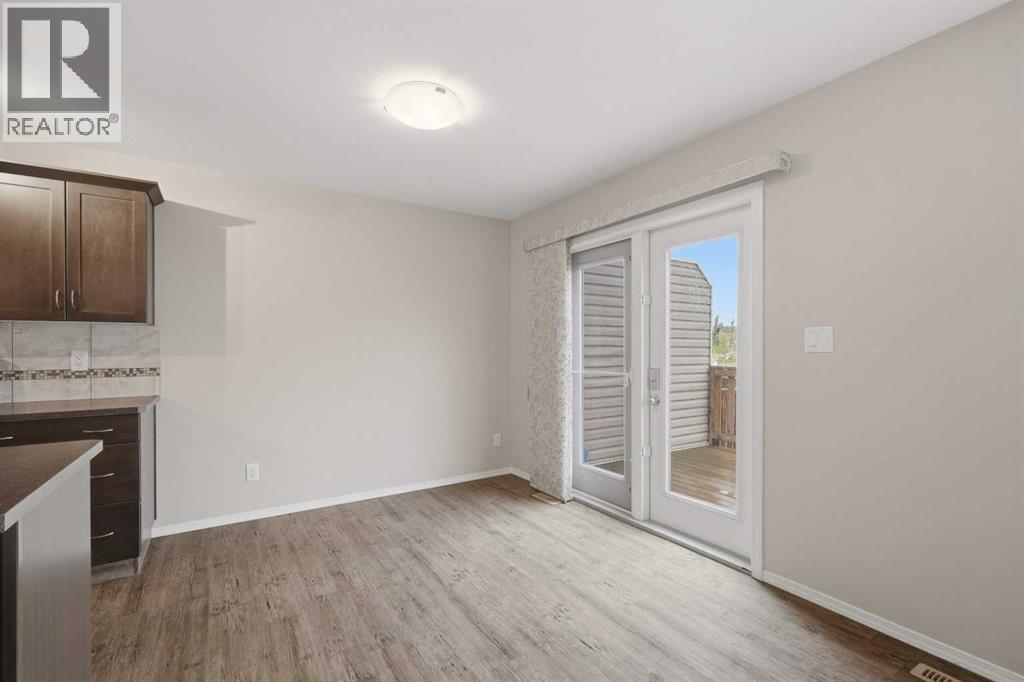 27 Windermere Close - 13