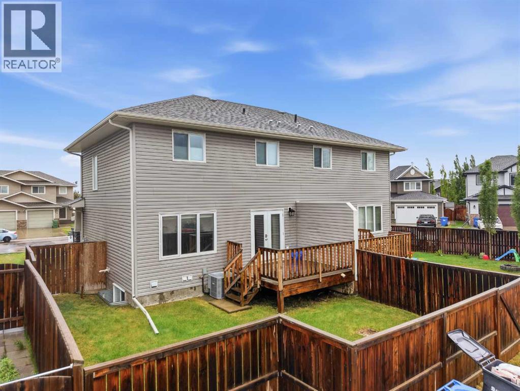 27 Windermere Close - 15