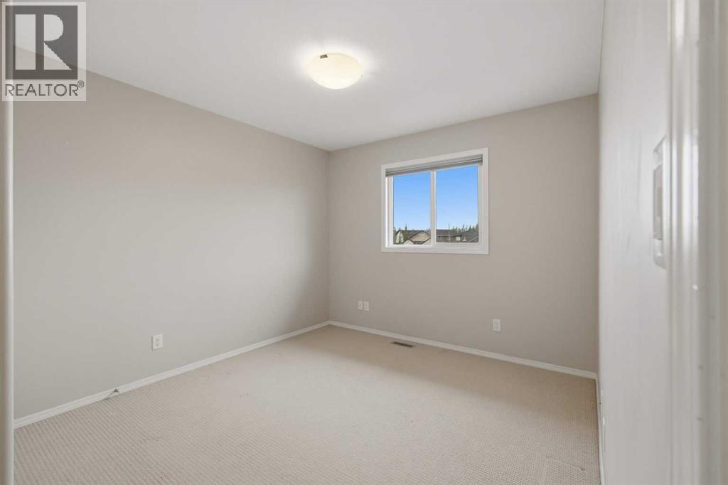 27 Windermere Close - 18