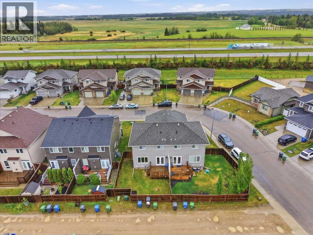 27 Windermere Close - 33