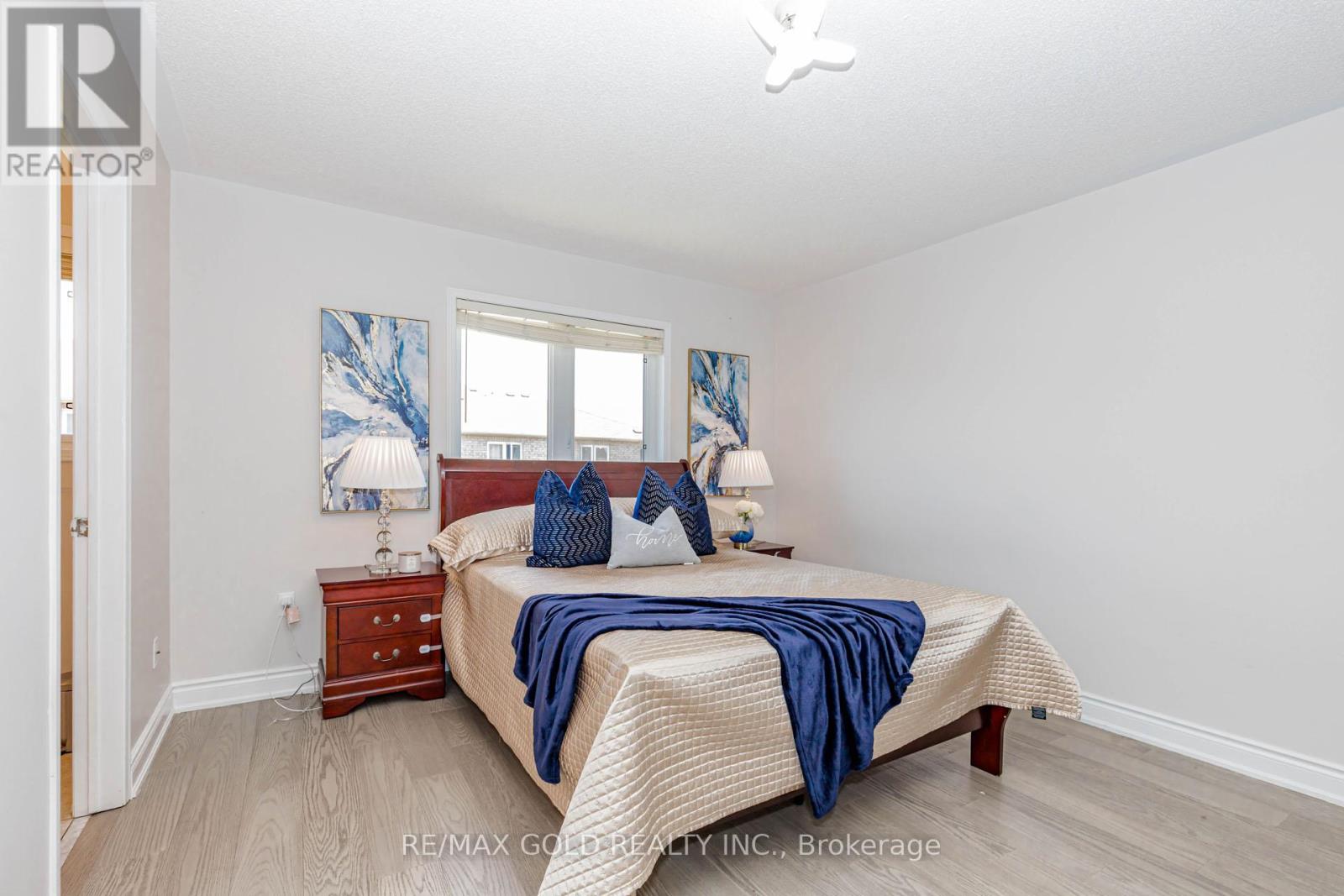 48 SUGARBERRY DRIVE - 23