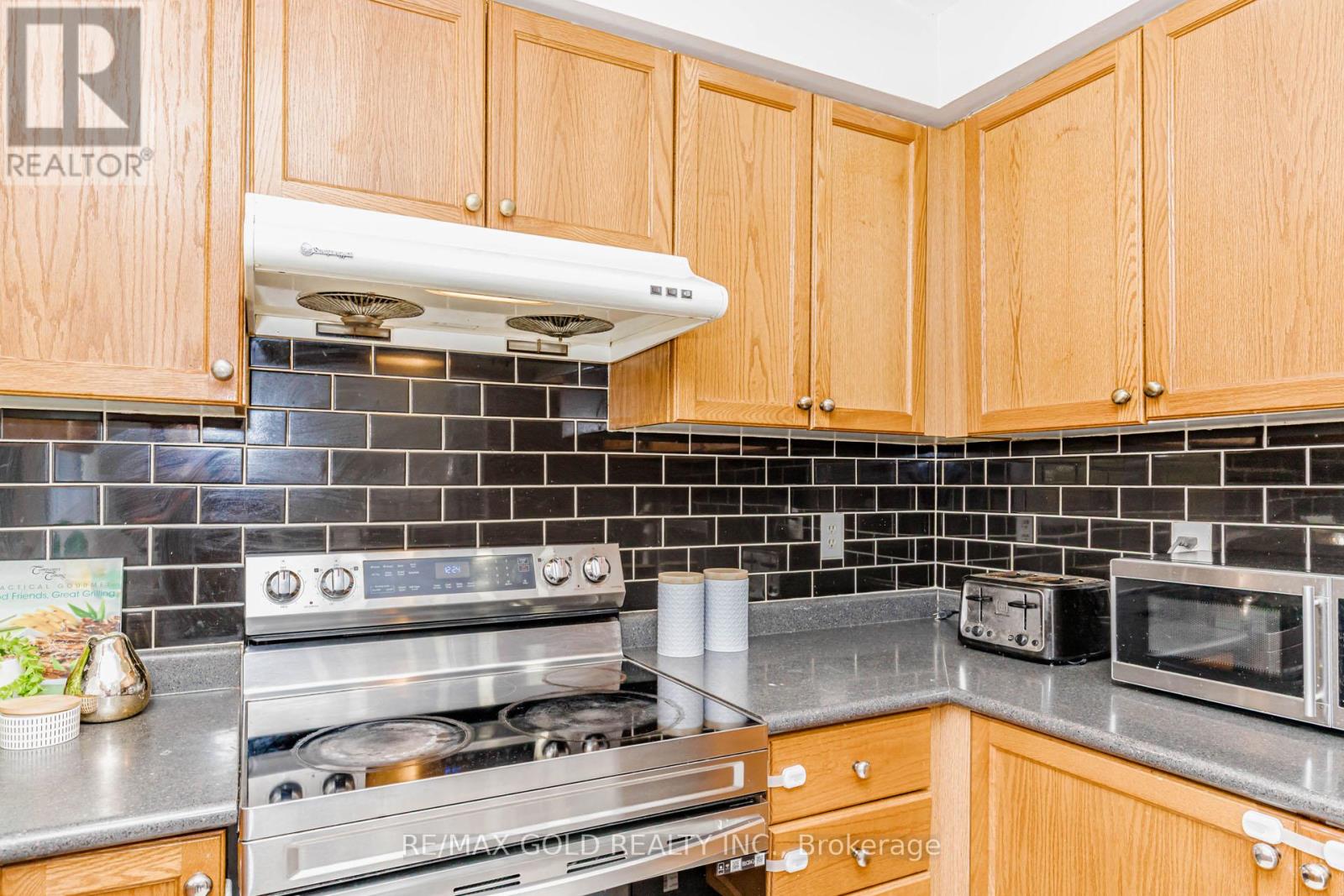 48 SUGARBERRY DRIVE - 15