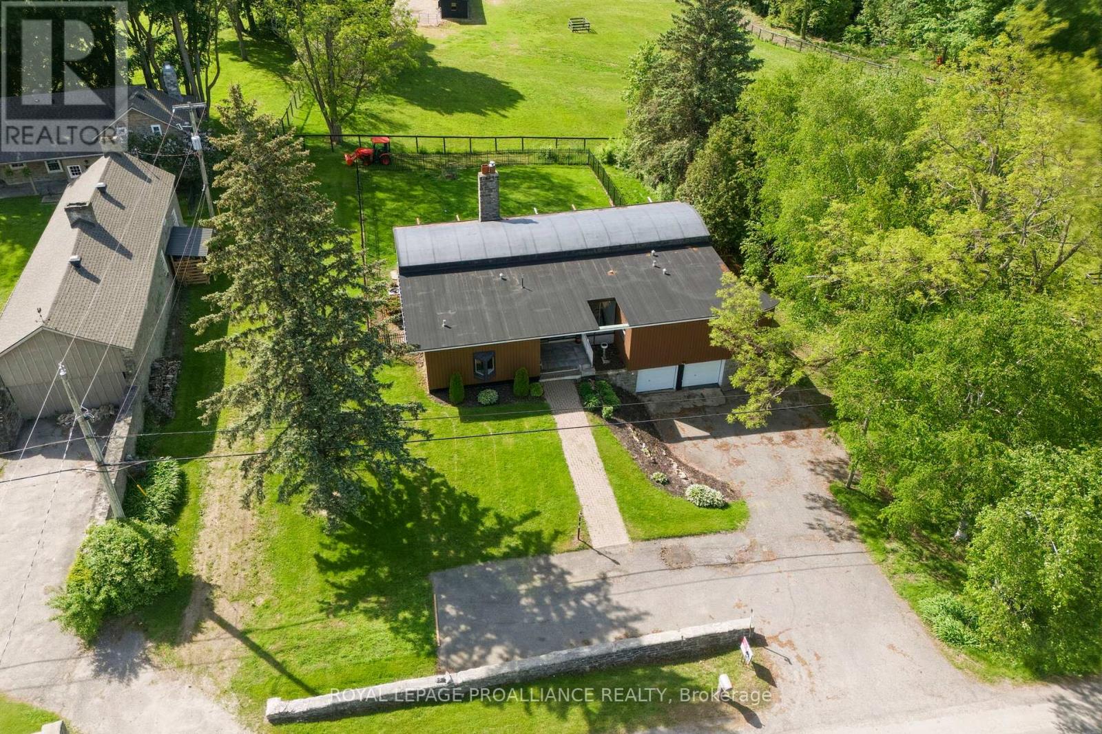 1103 COUNTY ROAD 2 ROAD E - 39