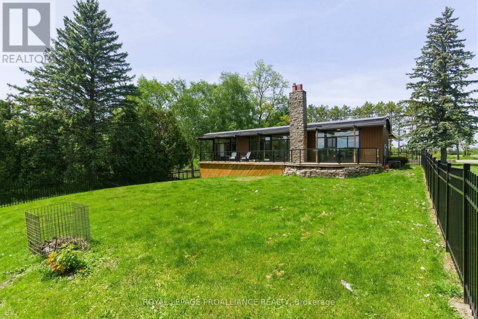 1103 COUNTY ROAD 2 ROAD E - 44