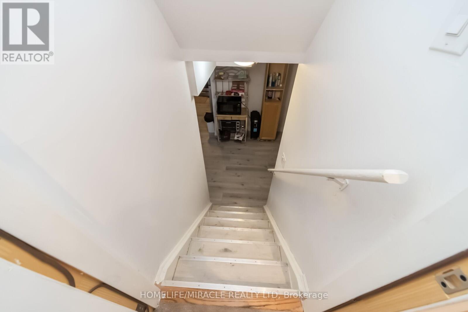 3 WHITE ROAD - 34