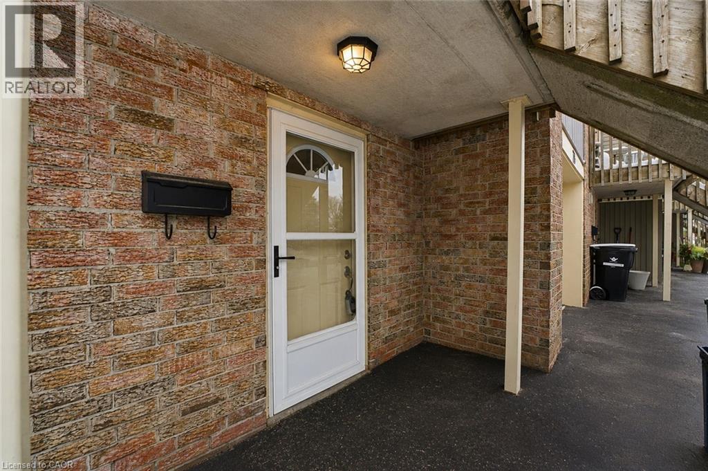 #74 30 GREEN VALLEY Drive - Image 3