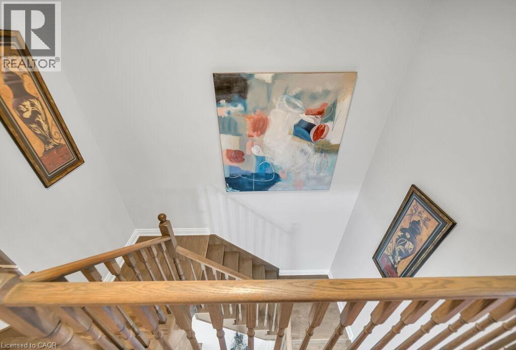 35 WILMOT Road - 21