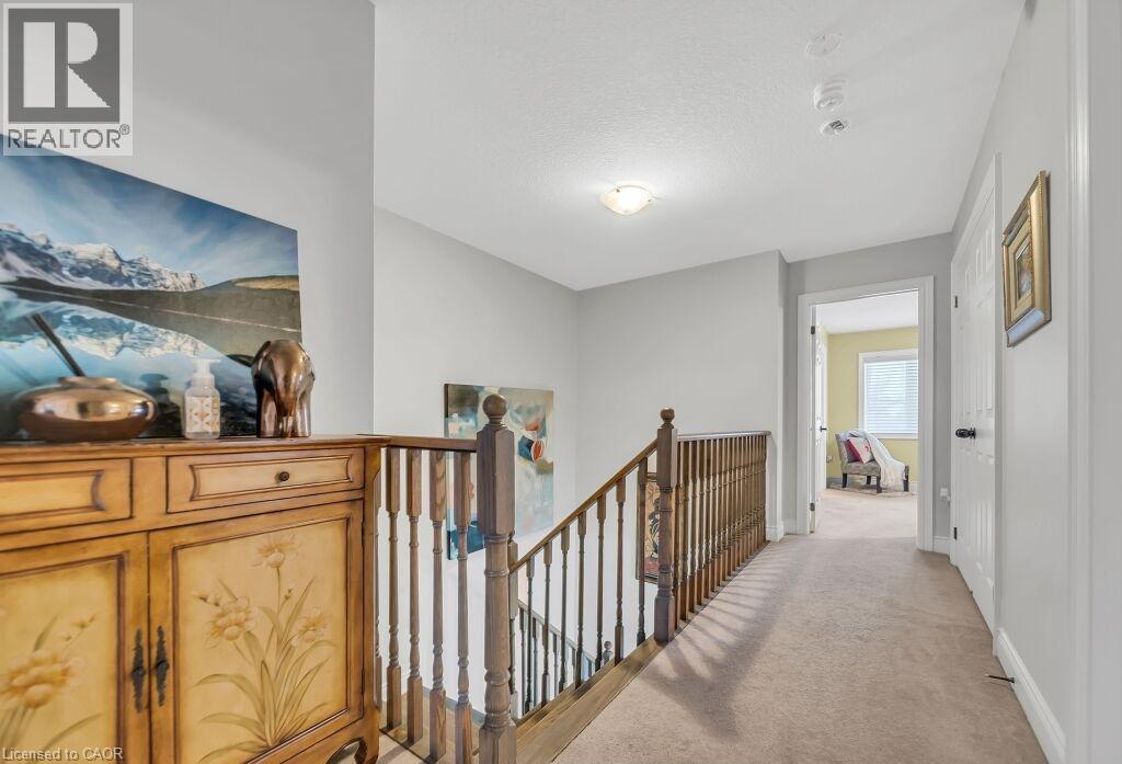 35 WILMOT Road - 22