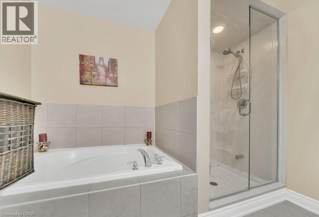35 WILMOT Road - 33
