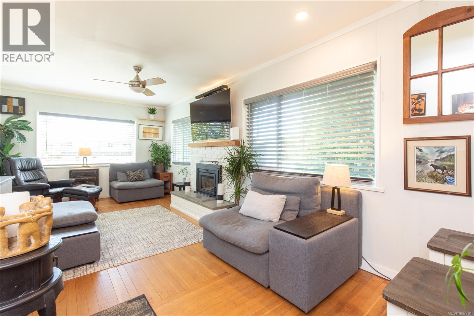 226 Harewood Rd, Nanaimo
